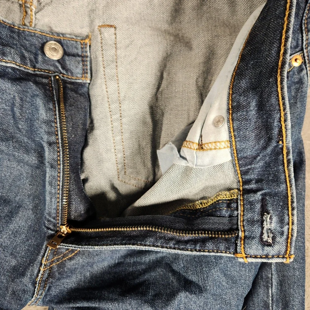 Levi's 514 Straight Fit Jeans Mens 38x32 Blue Excellent Medium Wash Denim